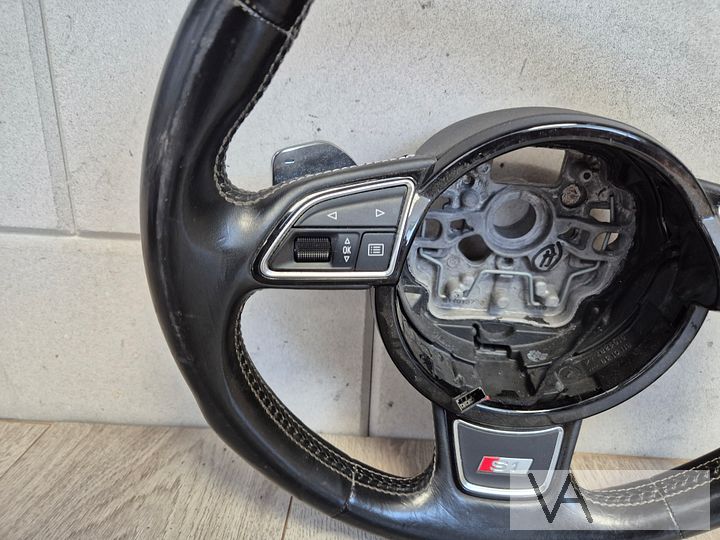 Audi A1 stuur 2010 - 2019 + knoppen en flippers ORIGINEEL S1 – Foto 4