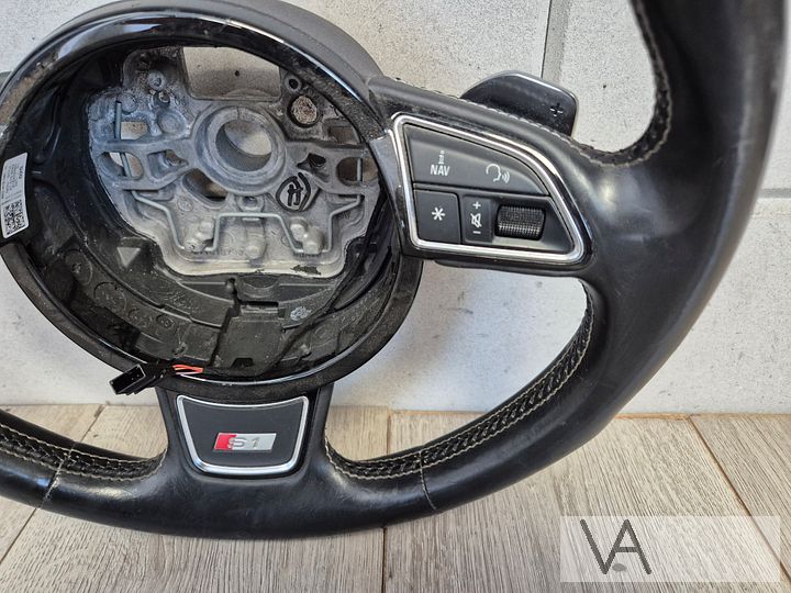 Audi A1 stuur 2010 - 2019 + knoppen en flippers ORIGINEEL S1 – Foto 7