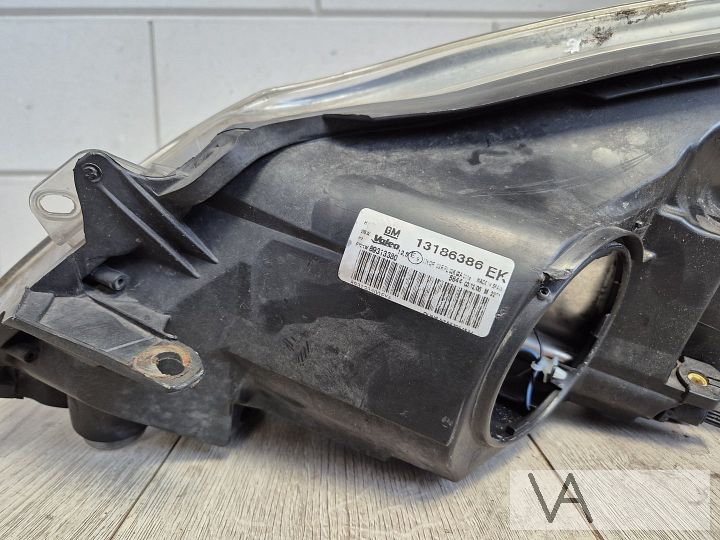 Opel Corsa D 2006 -2010 koplamp rechts met AFL 13186386 €150 – Foto 5