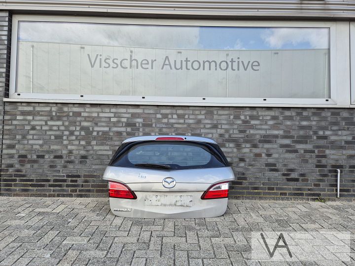 Mazda 5 2010 - 2016 achterklep kofferklep met lampen €400