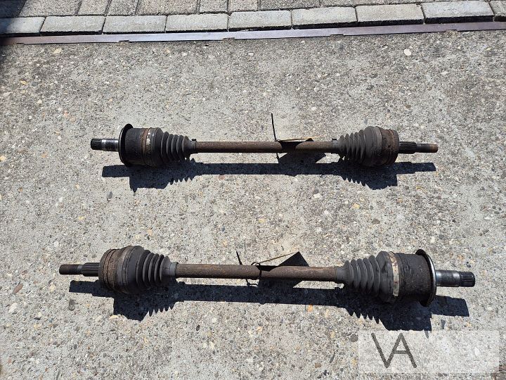 Chrysler 300c 2004 - 2010 aandrijfas links rechts BENZINE v6