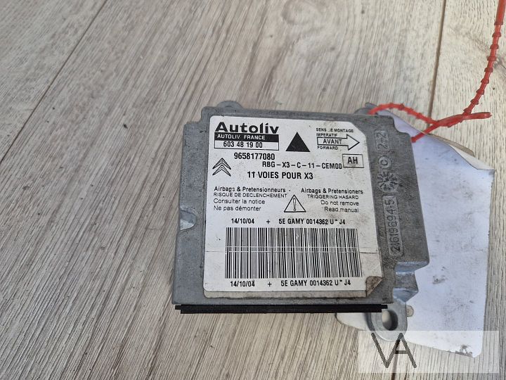 Citroen C5 van 2004 tot 2008 airbag module 9658177080 €40