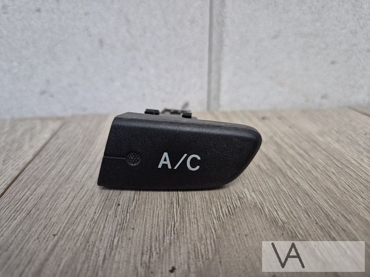 Peugeot 107 Toyota Aygo Citroen C1 airco knop schakelaar €20