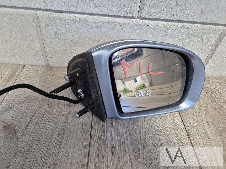 Mercedes ML W164 2005 - 2009 spiegel rechts 11 draden €150