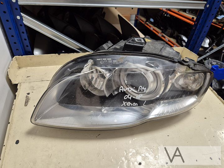 Audi A4 2004 - 2008 xenon koplamp links met witte knipper – Foto 2