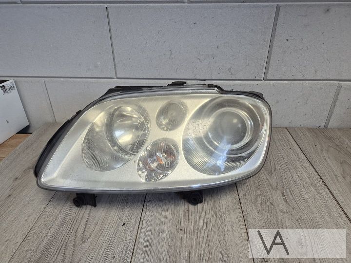 VW Touran 2003 - 2007 xenon koplamp links evt Caddy €150