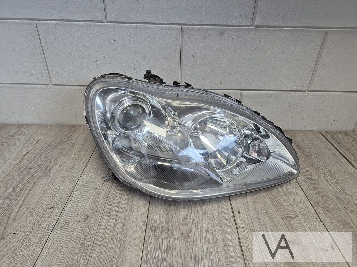 Mercedes S klasse 02-05 koplamp rechts xenon FACELIFT €200