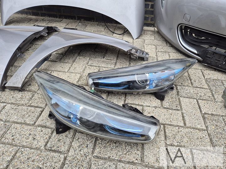 Renault Zoe 2012 - 2019 voorkop compleet SCHADEVRIJ €1000 – Foto 7