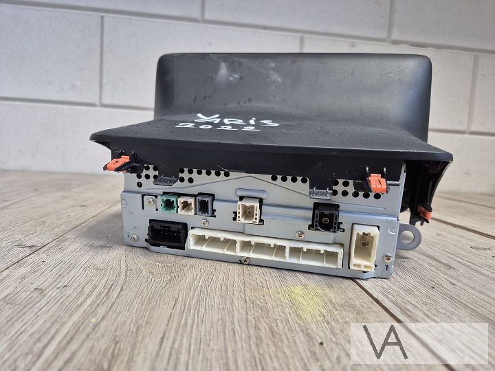 Toyota Yaris 4 2020 - 2025 radio navigatie 86140k0070 €250 – Foto 4