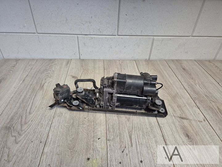 BMW 5 serie E61 2003 - 2010 luchtpomp compressor luchtvering