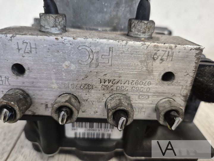 Opel Corsa D 2006 - 2014 abs pomp code FC 0265230285 €150 – Foto 3