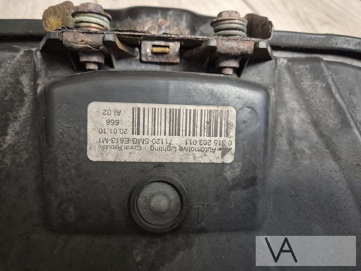 Honda Civic hatchback 2005 - 2011 grille facelift €150 – Foto 7