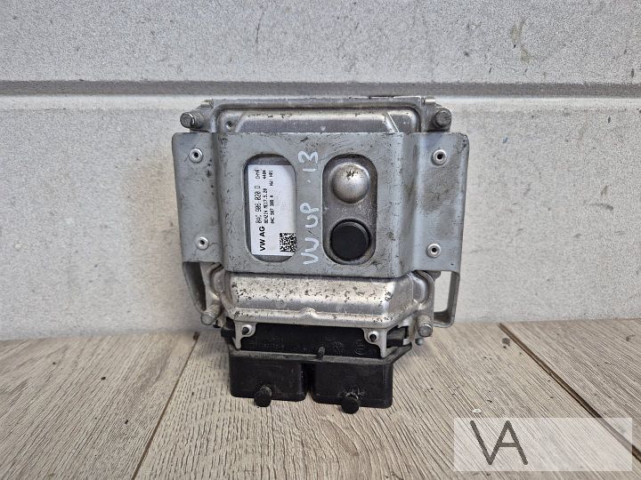 VW Up / Seat Mii / Skoda Citigo ecu 1.0 CHY 04c906020D €40