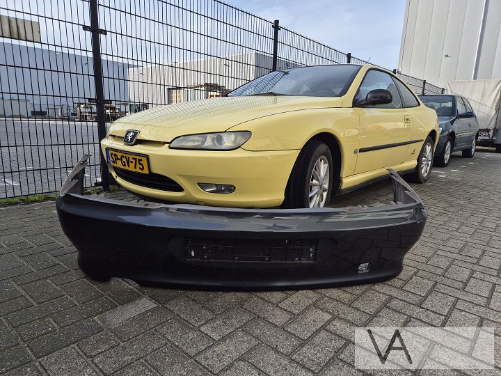 Peugeot 406 coupe 1997 - 2005 achterbumper GRIS COSMOS €406