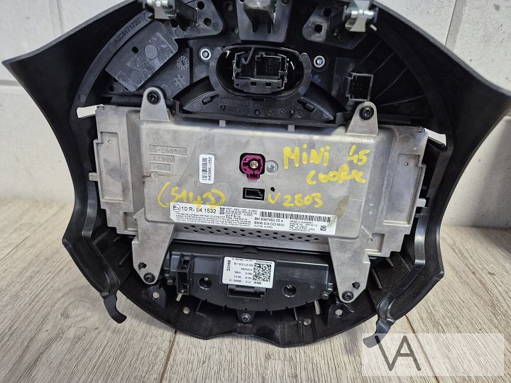 Mini F55 F56 2013 - 2020 navigatie display met rond frame  – Foto 3