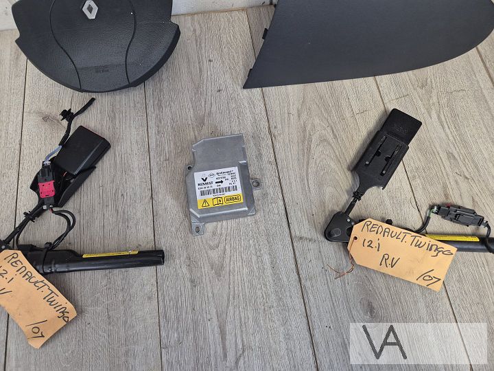 Renault Twingo 2 2007 - 2012 airbag set met spanner €100 – Foto 4