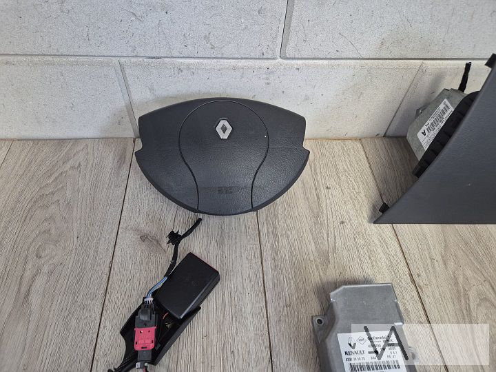 Renault Twingo 2 2007 - 2012 airbag set met spanner €100 – Foto 2