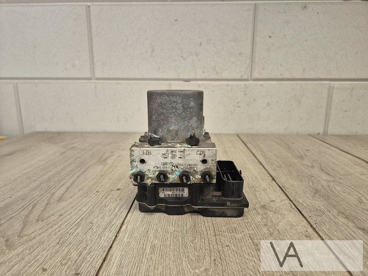 Audi A6 4f 2004 - 2010 abs pomp 4f0910517E / 4f0614517A €150