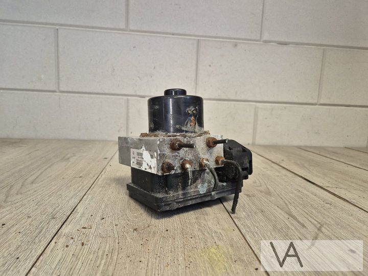Mercedes ML W164 en R W251 abs pomp 2005 - 2010 a2515450832