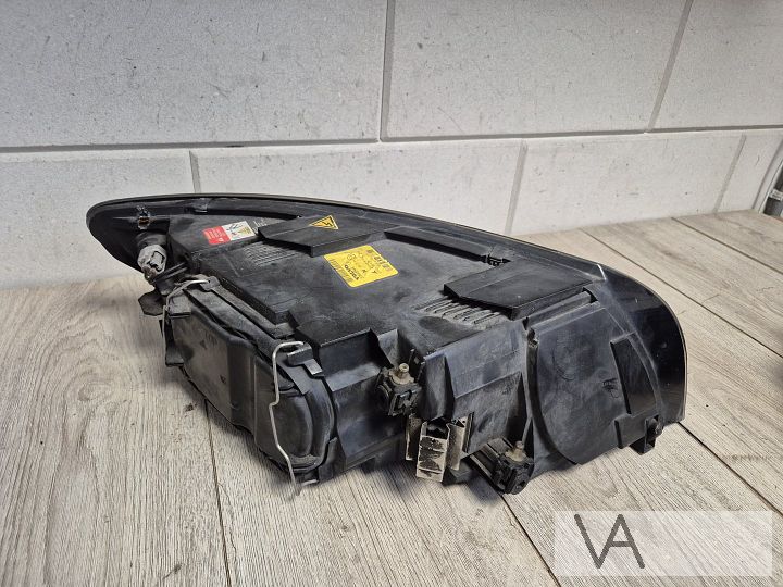 Volvo S40 en V50 2004 tot 2007 koplamp XENON links 30698889 – Foto 5