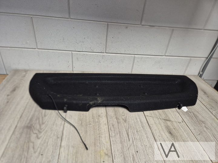 Toyota Aygo 2005 - 2013 hoedenplank kleine opening €40