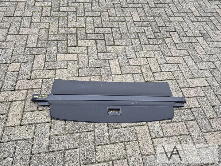 Skoda Octavia station 2005 - 2012 rolhoes rollo hoedenplank