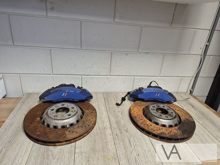 BMW f serie M remklauwen set 5 F10 6 pots met schijven €750