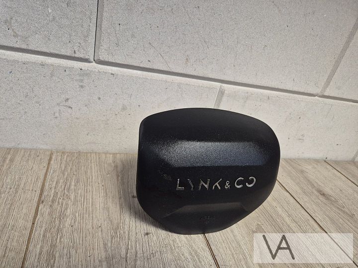 Lynk & co 01 2020 - 2025 stuur airbag links 8889286281 €400 – Foto 2