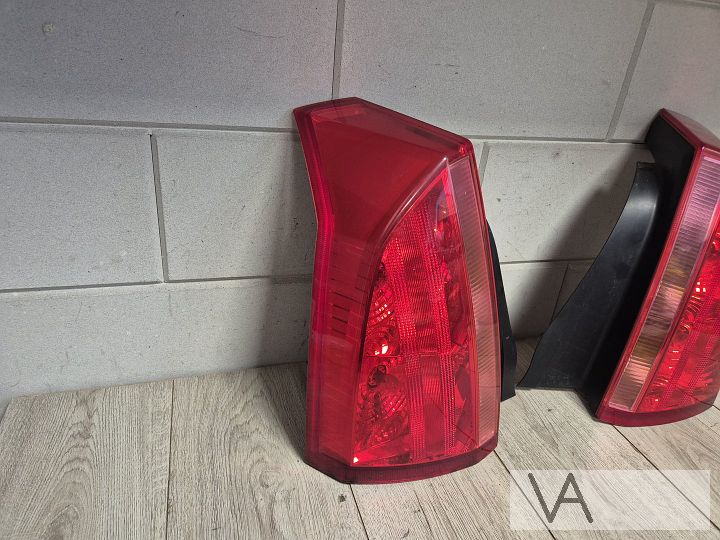 Cadillac BLS sedan 2006 - 2010 achterlicht links rechts €250 – Foto 2