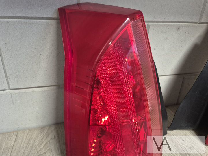 Cadillac BLS sedan 2006 - 2010 achterlicht links rechts €250 – Foto 4
