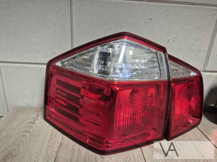 Chevrolet Orlando 2010 - 2015 achterlicht BUITENSTE €250 /st – Foto 2