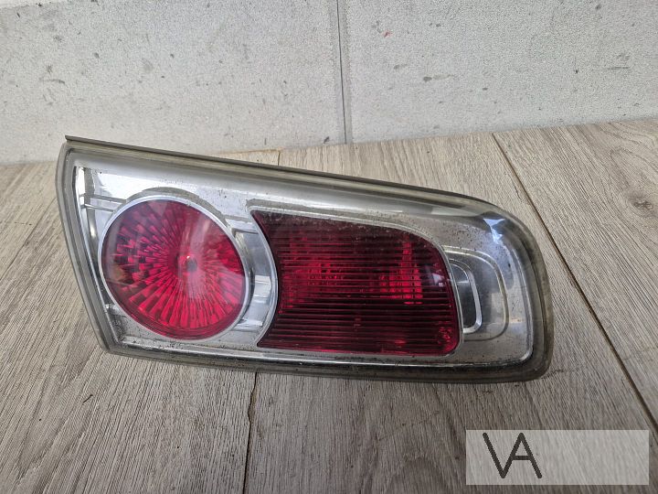Mazda 2 2005 - 2007 achterlicht links op klep €150 facelift – Foto 2