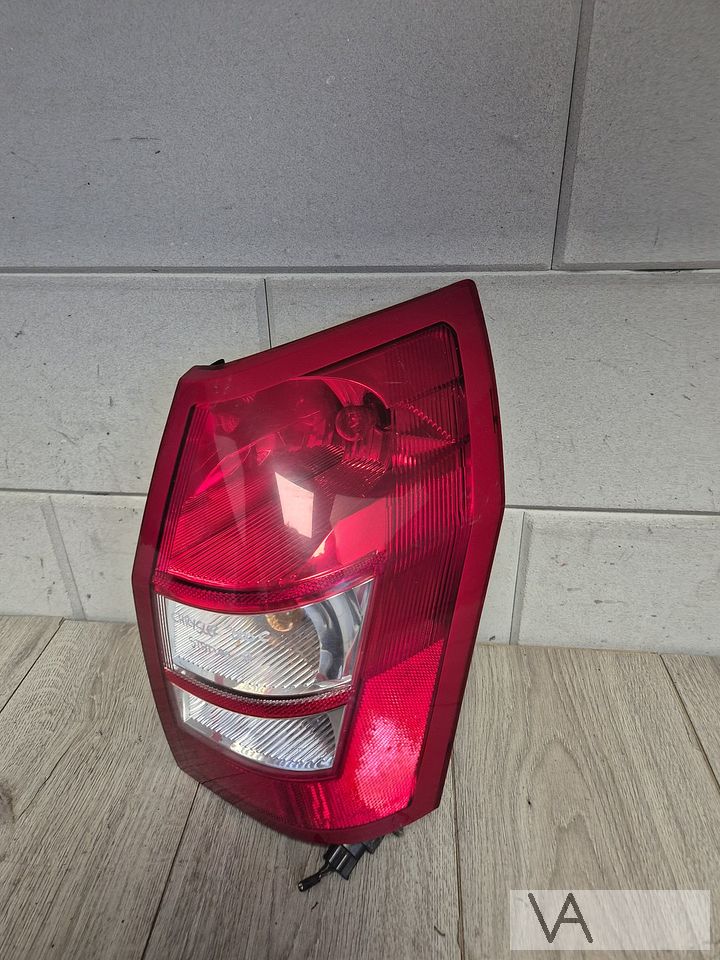 Chrysler 300c station 2004 - 2010 achterlicht rechts €150 – Foto 3