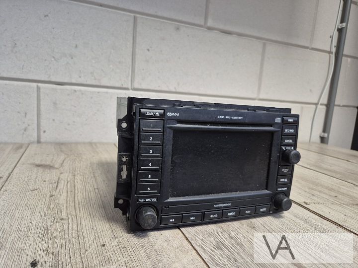 Chrysler 300c 2004 - 2010 radio navigatie 05064191ad €200 – Foto 2