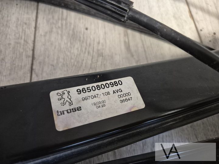 Peugeot 407 coupe 2005 - 2011 raammechanisme links voor €100 – Foto 4