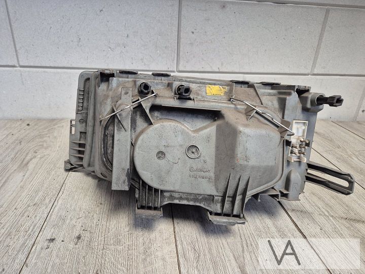 Mercedes 190 W201 1983 - 1993 koplamp rechts 1305620535 €100 – Foto 7