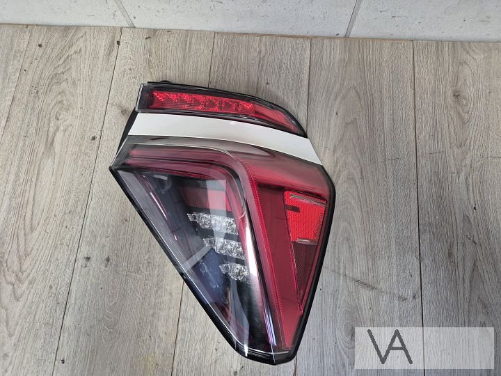 Toyota Mirai 2014 - 2020 achterlicht rechts nette staat €350 – Foto 4