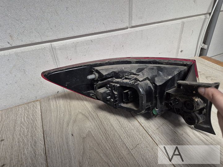Renault Clio 4 2013 - 2020 achterlicht rechts op auto €20 – Foto 2