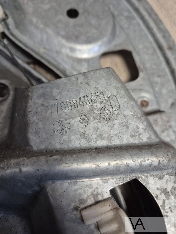 Renault Megane cabrio 1996 - 2003 raammechanisme ACHTER €150 – Foto 9
