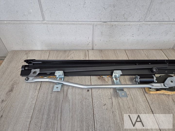 Maserati Quattroporte 2004 - 2012 zonnenscherm achter ruit – Foto 2