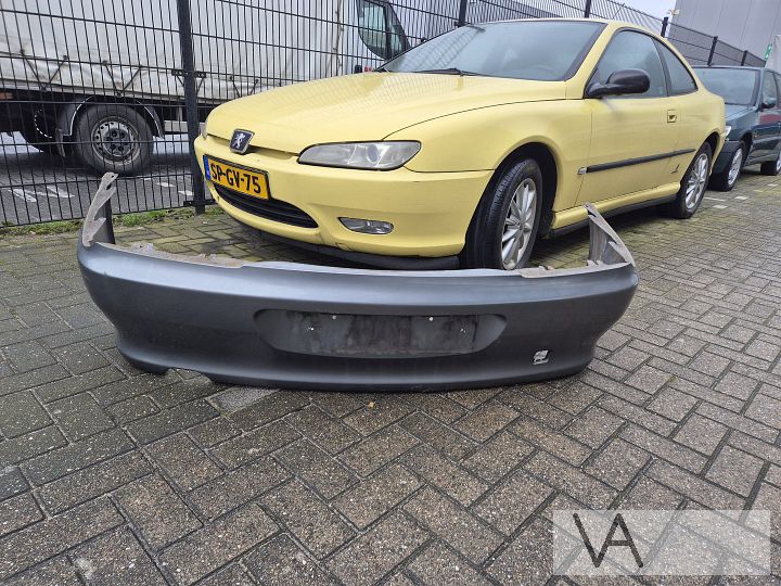 Peugeot 406 coupe 1997 - 2005 achterbumper grijs Hades €150