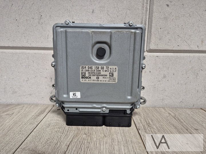 Mercedes Vito W639 ecu motorcomputer a6461506872 2.2 cdi