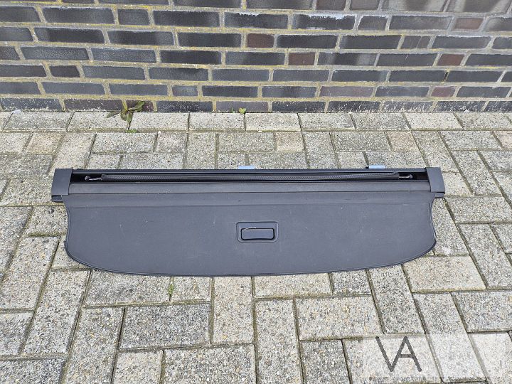 Audi A4 8e station 2001 - 2008 rolhoes met hondenrek rollo