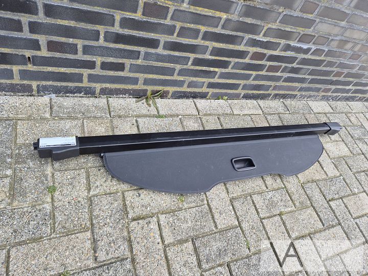 Ford S-max 2006 - 2015 rolhoes rollo hoedenplank zwart €75 – Foto 2