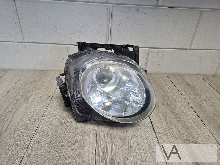 Nissan Juke 2010 - 2019 koplamp XENON rechts met module €300