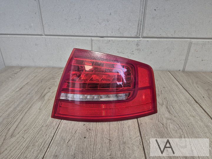 Achterlicht rechts Audi a8 2006 tot 2009 LED origineel €200