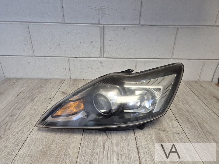 Koplamp met lens links Ford Focus 2007 - 2011 origineel €100