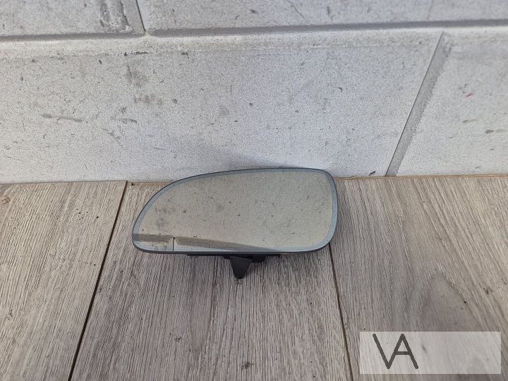 Spiegelglas links zelfdimmend Audi A8 d3 2005 - 2009 €75