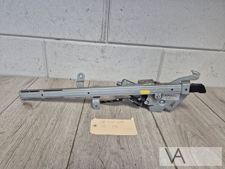 Gordel aangever LINKS Mercedes CLK klasse W209 2098600582