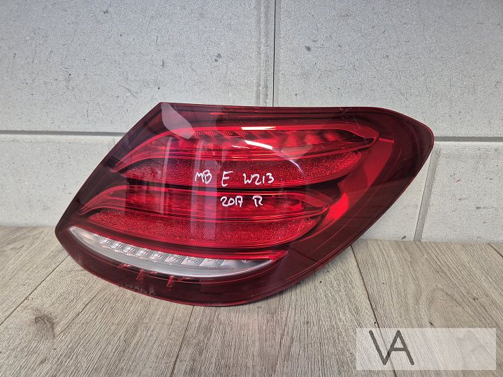 Achterlicht rechts led Mercedes E klasse sedan W213 vanaf 17 – Foto 3